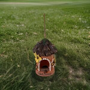 Welcome Garden Bird House Hanging Birdhouse Outdoors Hand-Painted Arcadian Bees